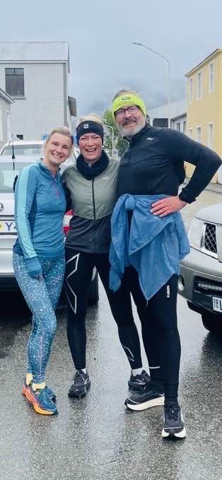 Ánægð með okkur eftir víðavangshlaup Stefnis á Suðureyri.