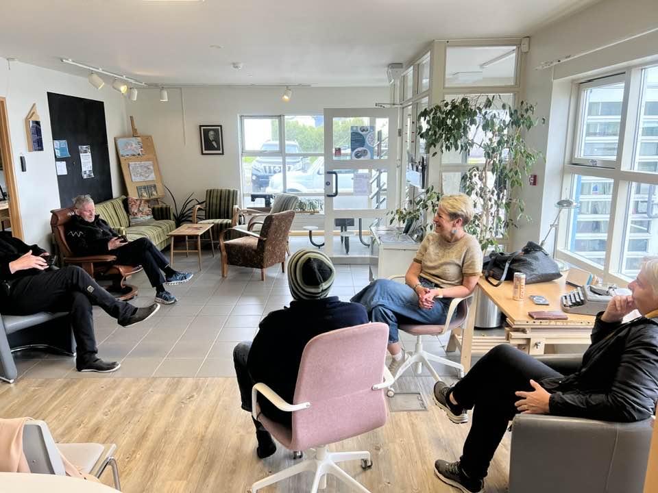 Viðtalstími í fundarsal á jarðhæð Blábankans.