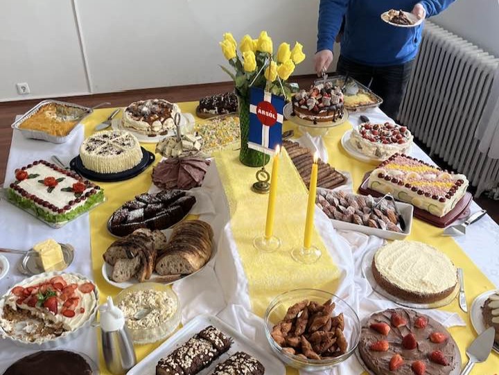 Brot af veitingunum á sólarkaffinu.