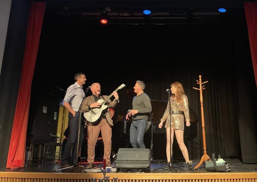 Skemmtiatriði á fjórðungsþingi.