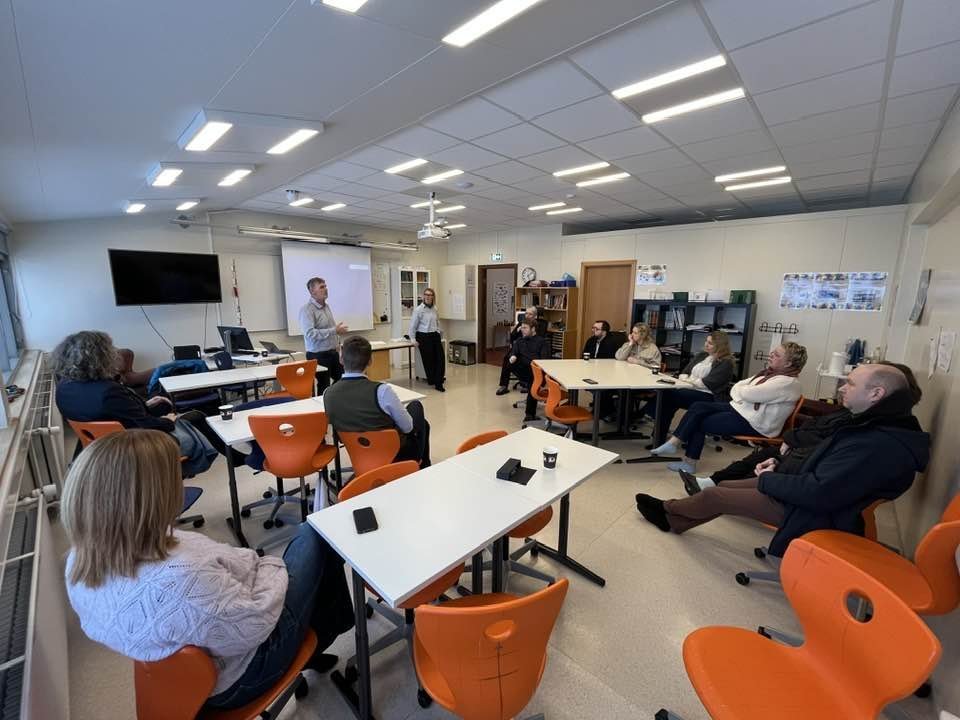 Menntastefnufundur á Suðureyri.