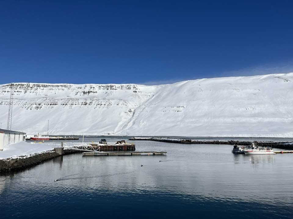 Sunnudagur á Súganda. Norðureyrargilið hreinsaði sig í vikunni, þá léttir aðeins yfir Súgfirðingum, &hellip;