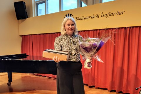 Katla Vigdís Vernharðsdóttir er bæjarlistamaður Ísafjarðarbæjar 2021.